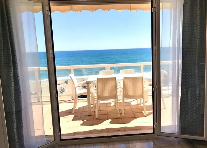 Beachfront Apartment In La Cala De Mijas